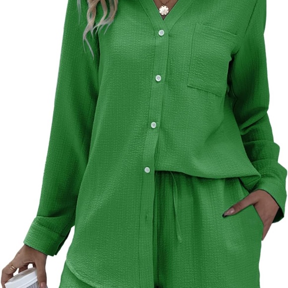 Green Lounge Set - Picture 10 of 10